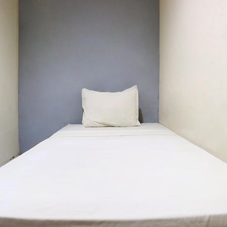 Sabrina Guest House Jakarta Luaran gambar