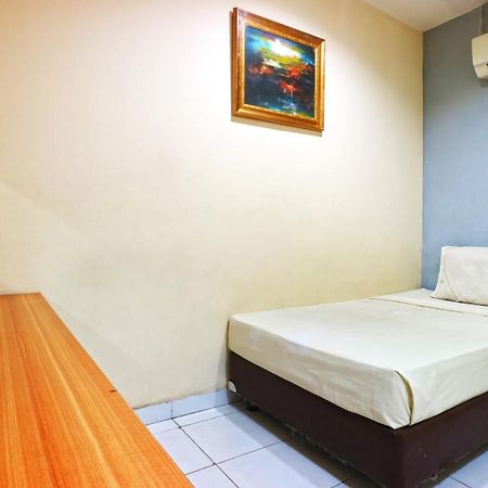 Sabrina Guest House Jakarta Luaran gambar