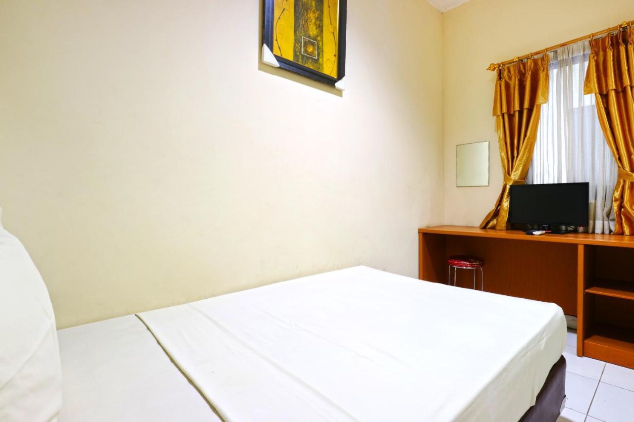 Sabrina Guest House Jakarta Luaran gambar